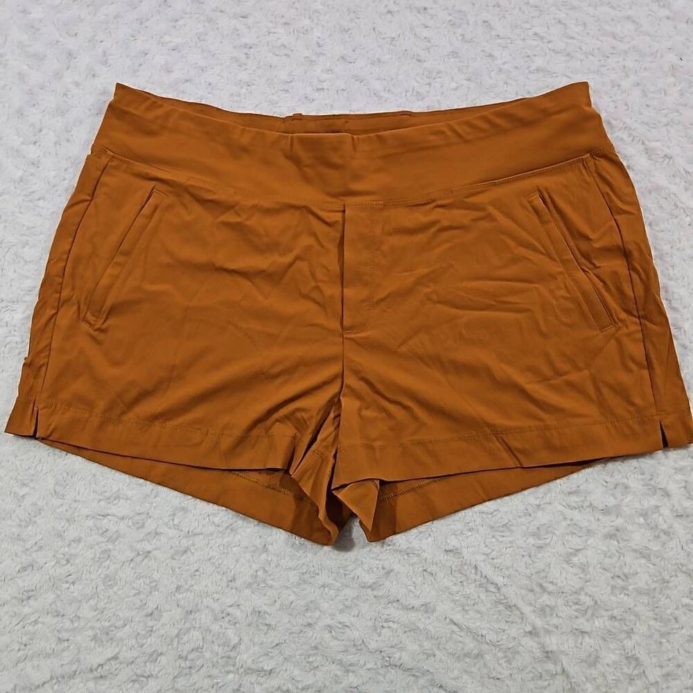 Athleta Orange Trekkie North short Hiking Trails Vacation Summer Womens size 22